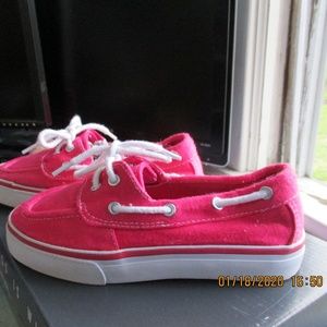 GIRLS PINK US 13 BOAT SHOES..PREOWNED.CITI STEPS